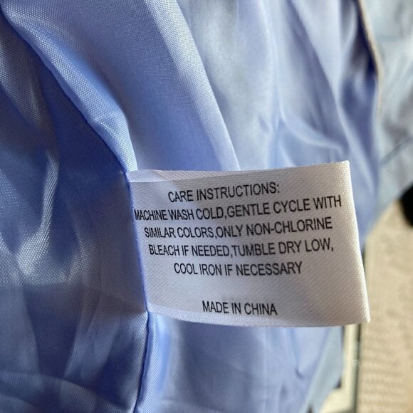 Gallery  Rain Jacket with Hood, NWT, Size S - Picture 13 of 14